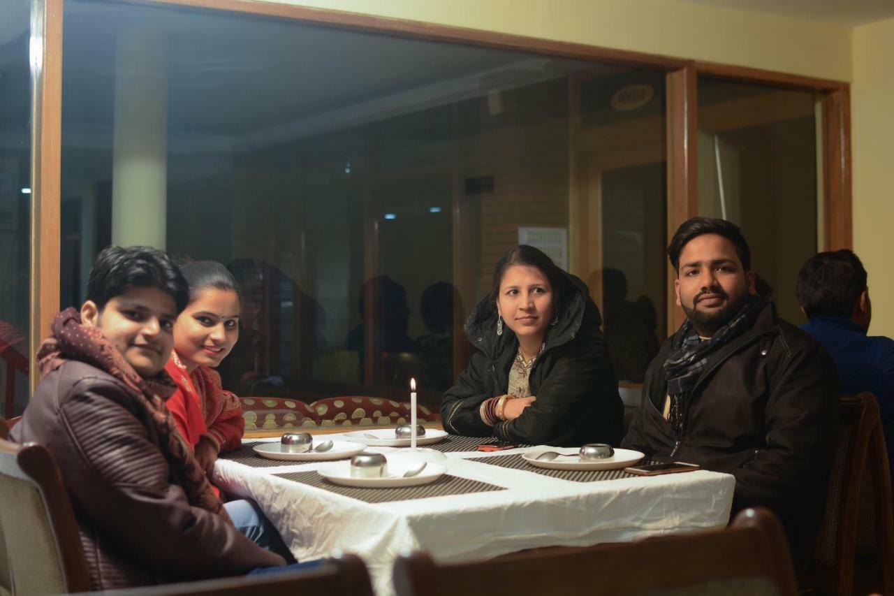 Hotel Rajhans Manali Dış mekan fotoğraf