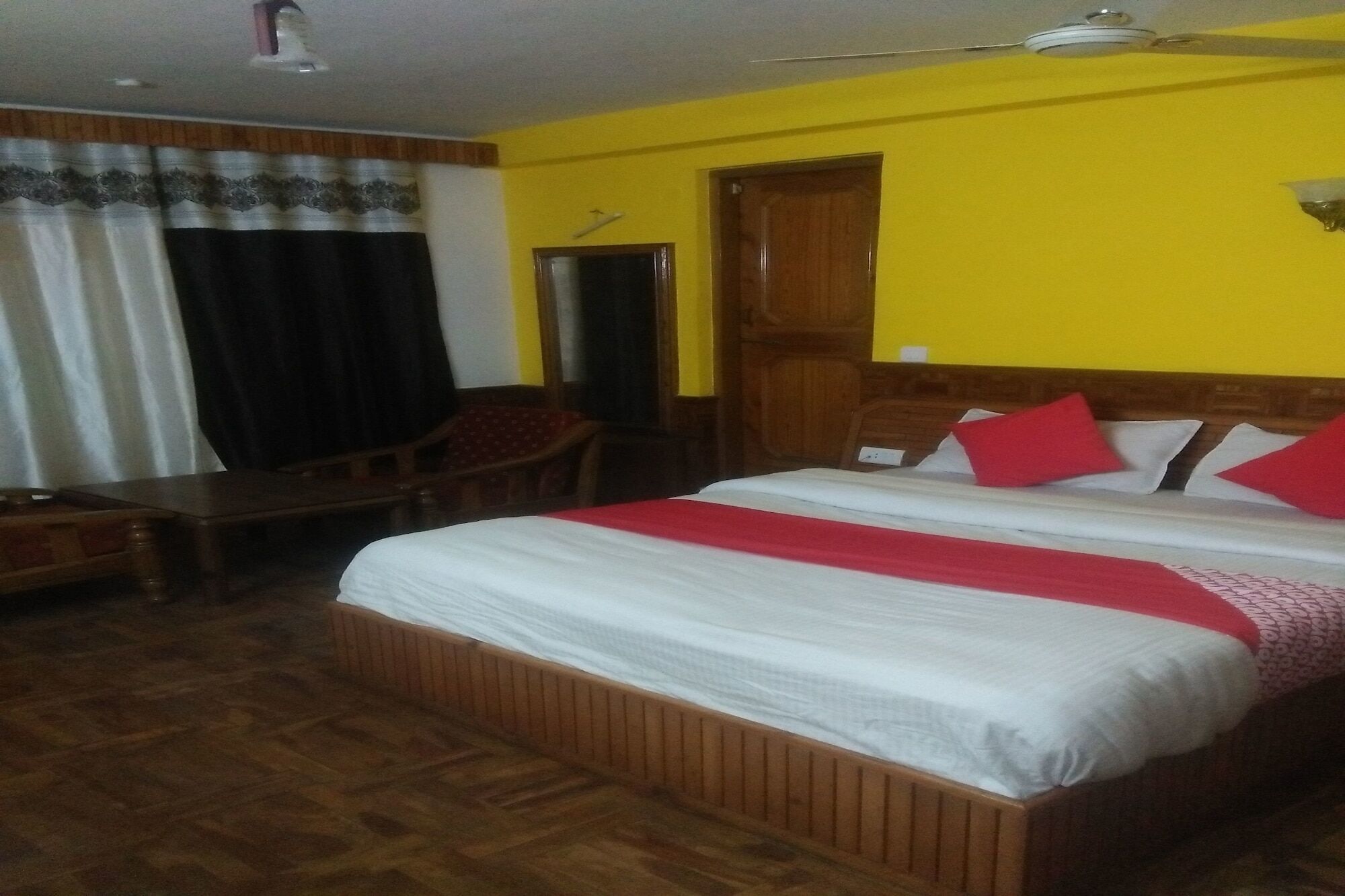Hotel Rajhans Manali Dış mekan fotoğraf